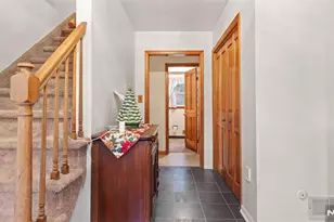 51 Black Oak Ln, Mahwah, NJ 07430 - Photo 2