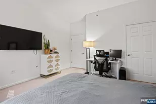 1304 City Pl, Edgewater, NJ 07020 - Photo 12