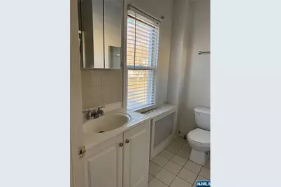 37 Essex Avenue 2 #2, Bloomfield, NJ 07003 - Photo 10