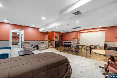 238 Park Avenue, Teaneck Township, NJ 07666 - Photo 32