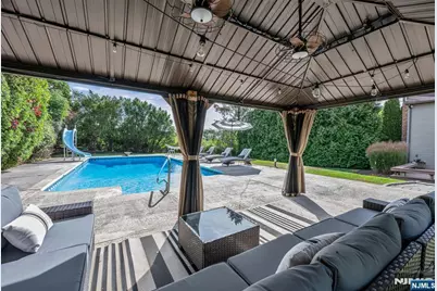 15 Cobbler Lane, Mahwah, NJ 07430 - Photo 40