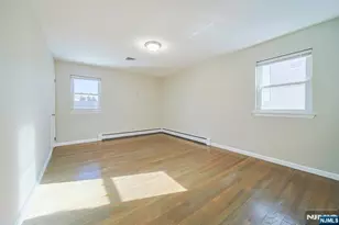 2460 1st St, Fort Lee, NJ 07024 - Photo 20