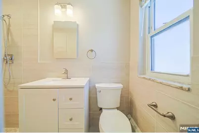 2460 1st Street, Fort Lee, NJ 07024 - Photo 24