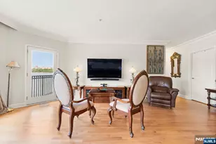 108 The Promenade 108, Edgewater, NJ 07020 - Photo 18