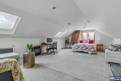 8 Highmont Terrace, Montclair, NJ 07042 - Photo 20