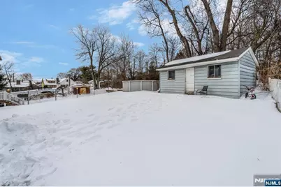 243 12th Place, Prospect Park, NJ 07508 - Photo 28