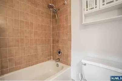 1150 River Road 4F #4F, Edgewater, NJ 07020 - Photo 16