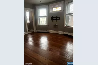 48 Dayton Street, Newark, NJ 07114 - Photo 4