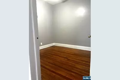 48 Dayton Street, Newark, NJ 07114 - Photo 6