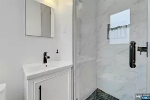 379 Wildrose Ave, Bergenfield, NJ 07621 - Photo 26