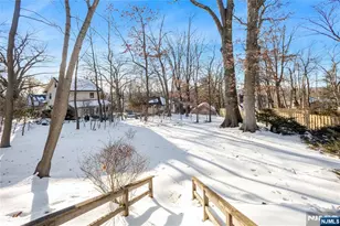 20 Paulin Blvd, Leonia, NJ 07605 - Photo 16