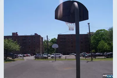 2195 N Central Road 3E #3E, Fort Lee, NJ 07024 - Photo 18