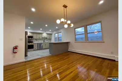 1531 8th Street 2Fl #2FL, Fort Lee, NJ 07024 - Photo 4