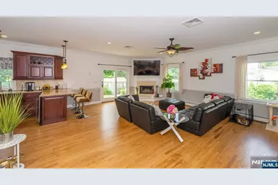 4 Kingsberry Avenue, Westwood, NJ 07675 - Photo 6