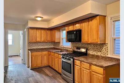 316 William Street, Harrison, NJ 07029 - Photo 2