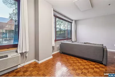 100 Old Palisade Road L7 #L7, Fort Lee, NJ 07024 - Photo 4