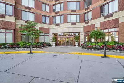100 Old Palisade Road L7 #L7, Fort Lee, NJ 07024 - Photo 2