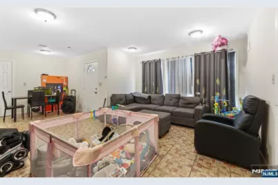 29-31 22nd Avenue, Paterson, NJ 07513 - Photo 6