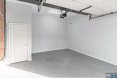 383-387 Broughton Avenue, Bloomfield, NJ 07003 - Photo 30