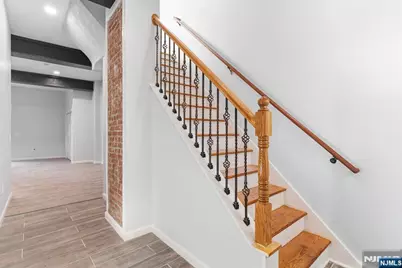 383-387 Broughton Avenue, Bloomfield, NJ 07003 - Photo 18