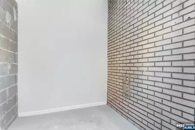 383-387 Broughton Avenue, Bloomfield, NJ 07003 - Photo 24