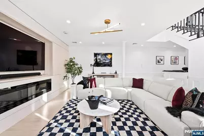 1101 Bloomfield Street B #B, Hoboken, NJ 07030 - Photo 2