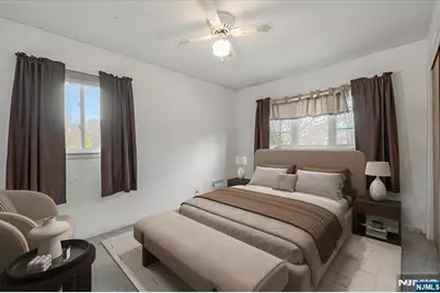 715 Bush Place, Paramus, NJ 07652 - Photo 14