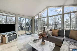 715 Bush Pl, Paramus, NJ 07652 - Photo 20