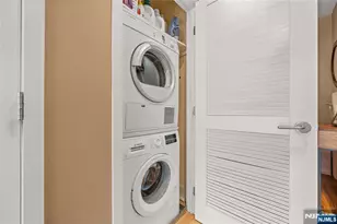 1125 Maxwell Ln 424, Hoboken, NJ 07030 - Photo 18