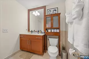 1125 Maxwell Ln 424, Hoboken, NJ 07030 - Photo 16