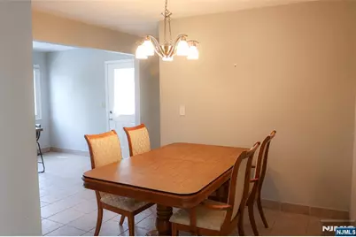 118 Hobart Avenue, Rutherford, NJ 07070 - Photo 12