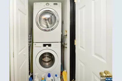 648 Spring Valley Road, Maywood, NJ 07607 - Photo 18