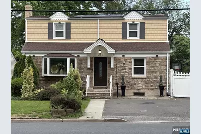 648 Spring Valley Road, Maywood, NJ 07607 - Photo 34