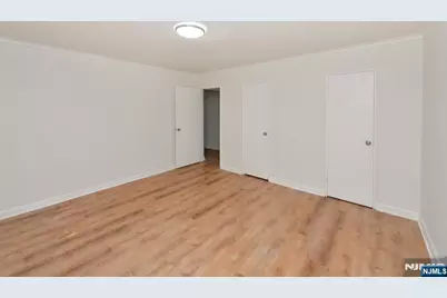 250 Oak H4 #H4, Ridgewood, NJ 07450 - Photo 10