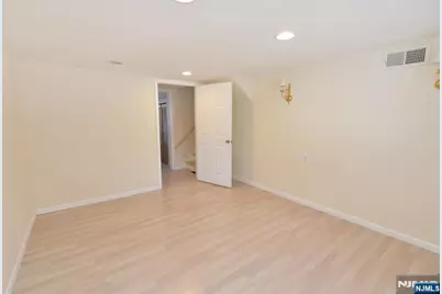 79 Grand Boulevard, Emerson, NJ 07630 - Photo 24