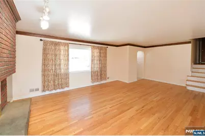 79 Grand Boulevard, Emerson, NJ 07630 - Photo 6