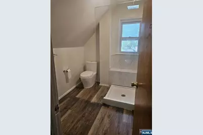 38 Ramapo Avenue, Pompton Lakes, NJ 07442 - Photo 14