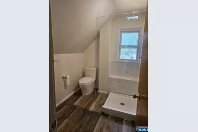 38 Ramapo Avenue, Pompton Lakes, NJ 07442 - Photo 16
