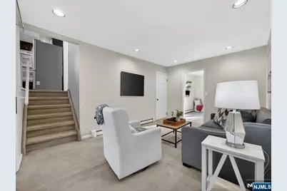 33 Sherwood Drive, Ramsey, NJ 07446 - Photo 16