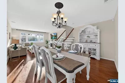 33 Sherwood Drive, Ramsey, NJ 07446 - Photo 4