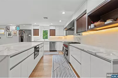 165 Montross Avenue, Rutherford, NJ 07070 - Photo 16