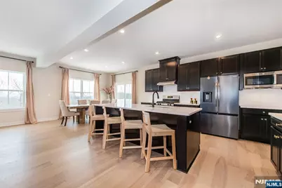 37 N Esposito Lane, Roxbury Township, NJ 07850 - Photo 12