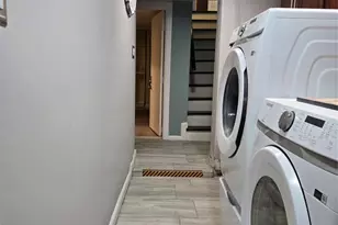 282 Harding Ave 1st Fl, Teaneck Township, NJ 07666 - Photo 12