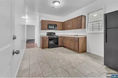 54 3rd Street 3 #3, Newark, NJ 07107 - Photo 2