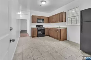 54 3rd Street 3, Newark, NJ 07107 - Photo 2