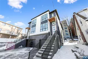 762 Williams Pl A, Cliffside Park, NJ 07010 - Photo 4