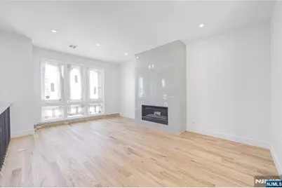 762 Williams Place A #A, Cliffside Park, NJ 07010 - Photo 6