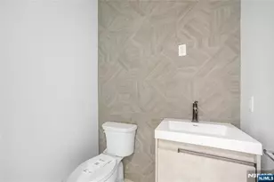 762 Williams Pl A, Cliffside Park, NJ 07010 - Photo 16