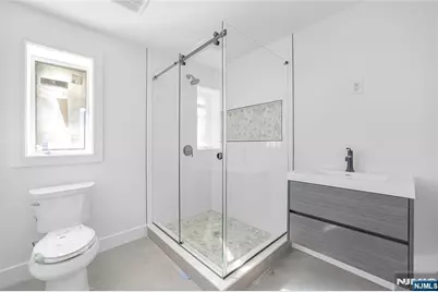 762 Williams Place A #A, Cliffside Park, NJ 07010 - Photo 28
