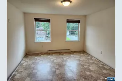 128 Big Piece Road, Fairfield, NJ 07004 - Photo 8